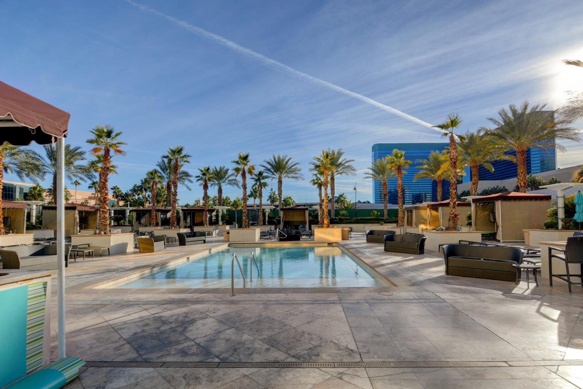 Mgm Signature-28-820 1Br 2Ba F1 Pits View Balcony Las Vegas Luaran gambar