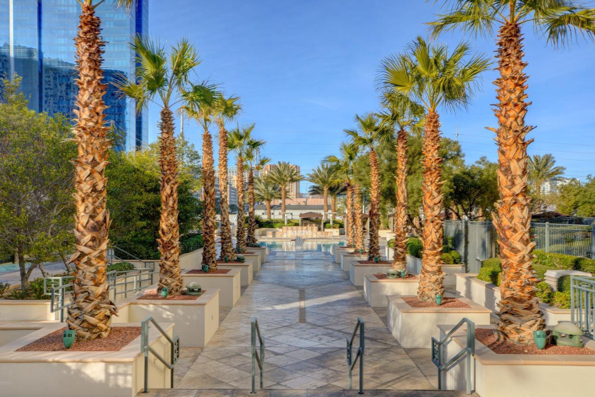 Mgm Signature-28-820 1Br 2Ba F1 Pits View Balcony Las Vegas Luaran gambar